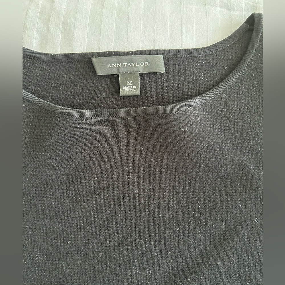 Ann Taylor Top - Picture 4 of 5